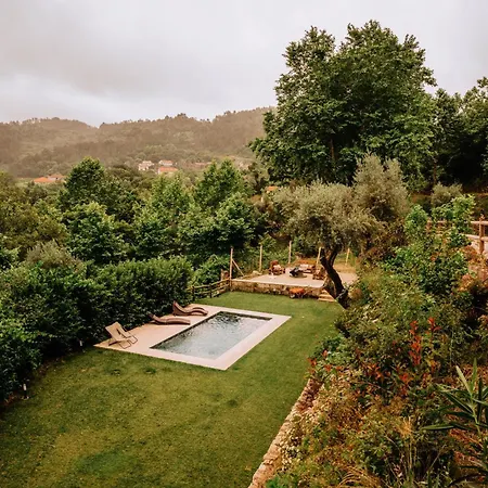 Quinta De Carvalho, Carvalho, Celorico De Nyaraló *