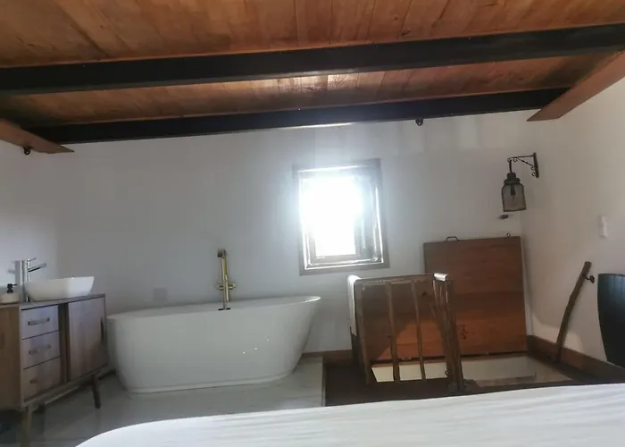 Quinta De Carvalho, Carvalho, Celorico De Basto